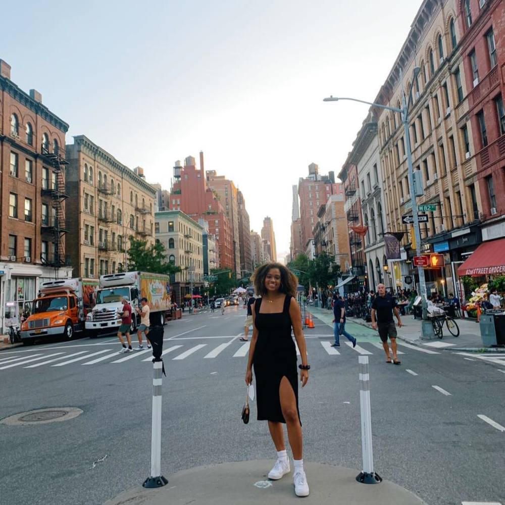 Meet your Posher, Lisa